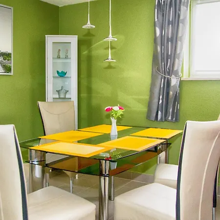 Pension Und Ferienwohnungen Bachmann Wölfersheim Extérieur photo