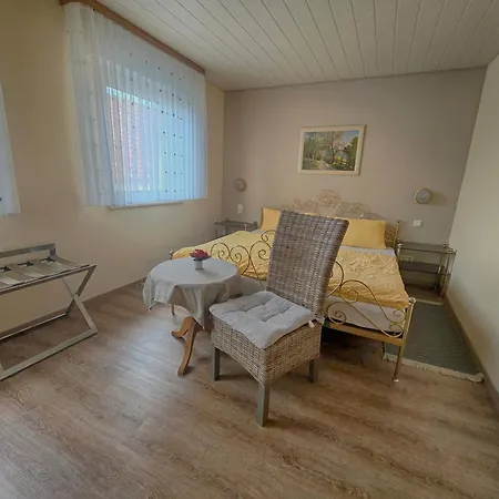 Pension Und Ferienwohnungen Bachmann Wölfersheim Extérieur photo