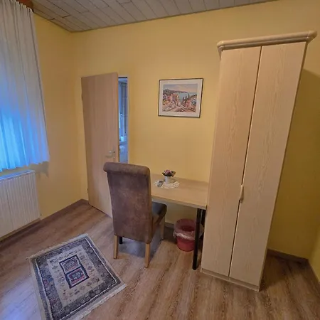 Pension Und Ferienwohnungen Bachmann Wölfersheim Chambre photo